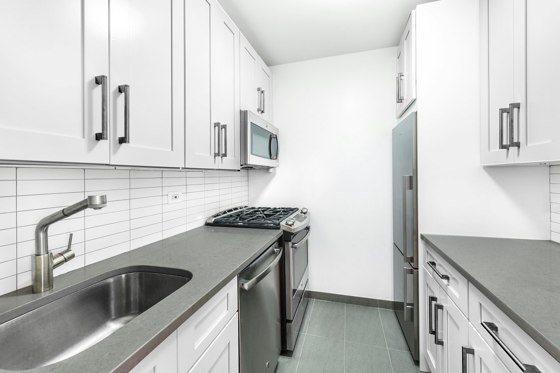 Condo in New York, New York, United States 3 - 18123475