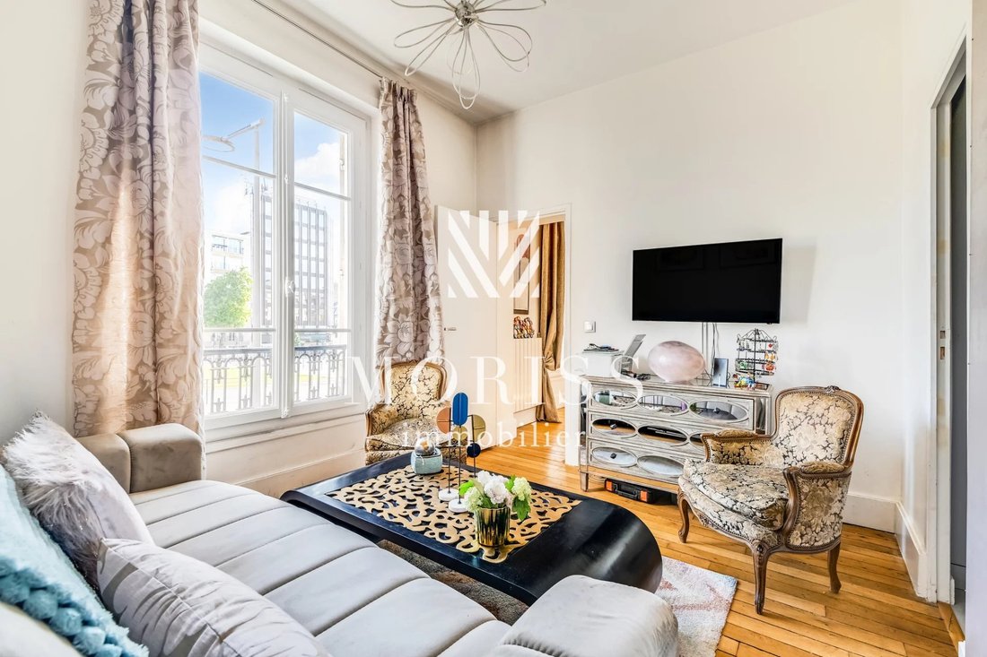 Apartment in Saint James-Général Koenig, Neuilly-sur-Seine, France 5 - 18130115