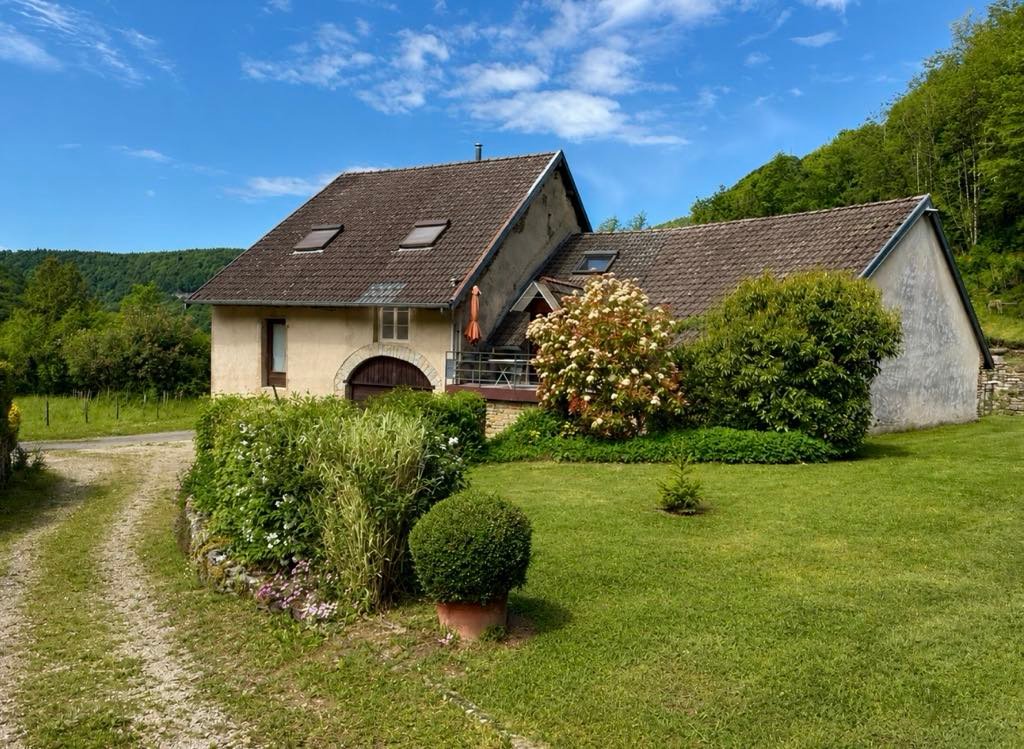 Villa in Voiteur, Bourgogne – Franche-Comté, France 2 - 18130566