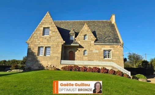 House in Cléder, Brittany, France 1