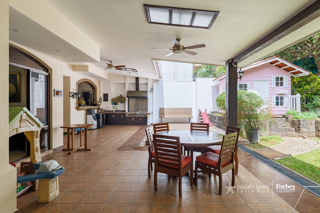 House in San Rafael de Escazú, San José Province, Costa Rica 3 - 18130401