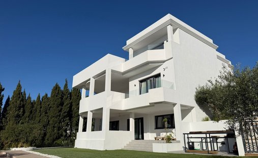 Villa in Sotogrande, San Roque, Andalusia 1