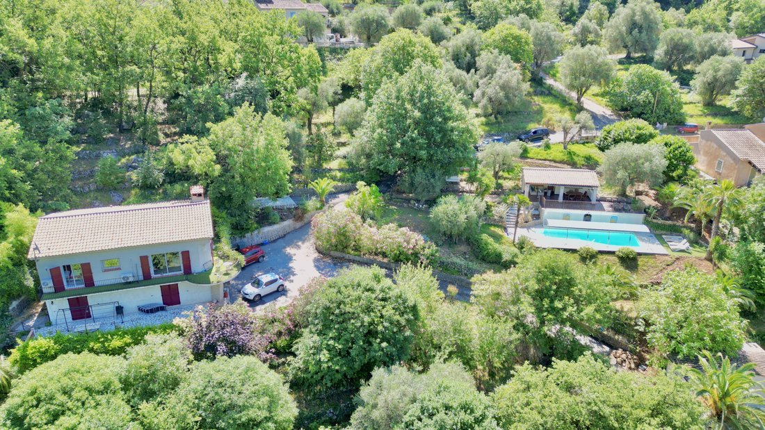 Villa in Tourrettes-sur-Loup, Provence-Alpes-Côte d'Azur, France 1 - 18133363