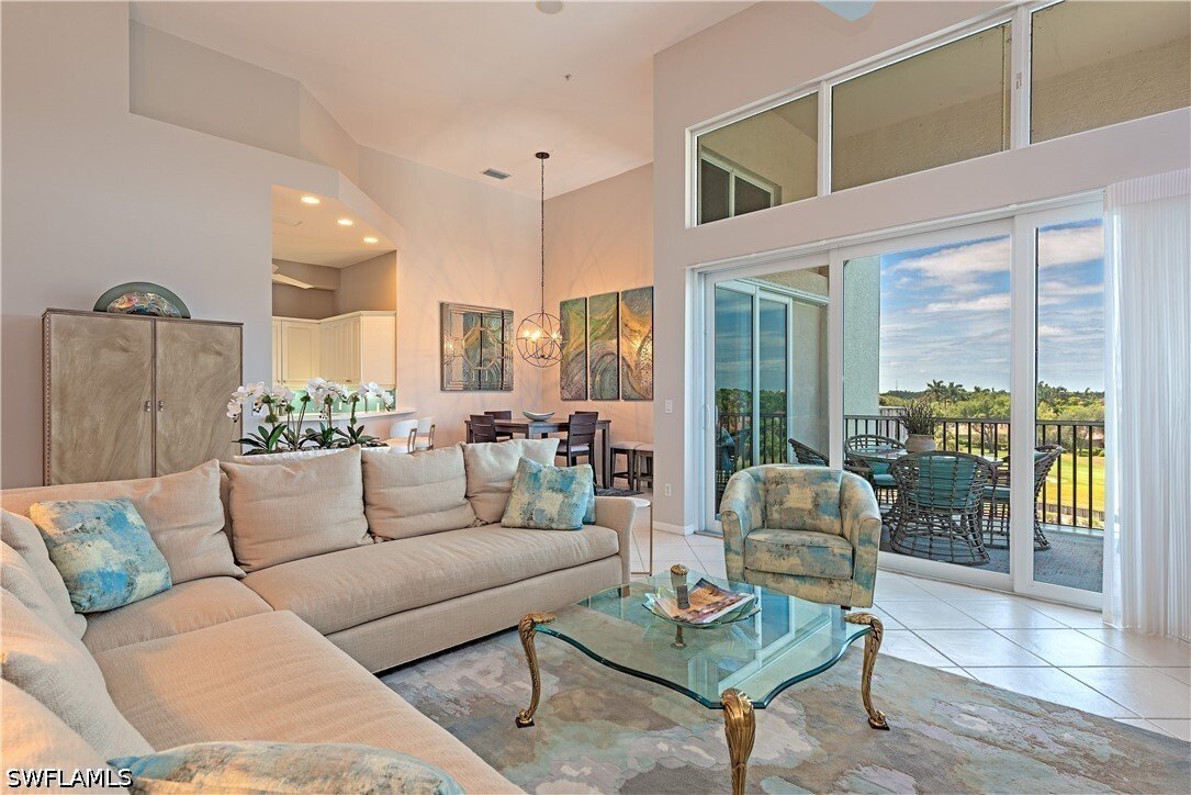 Condo in Naples, Florida, United States 2 - 18131748