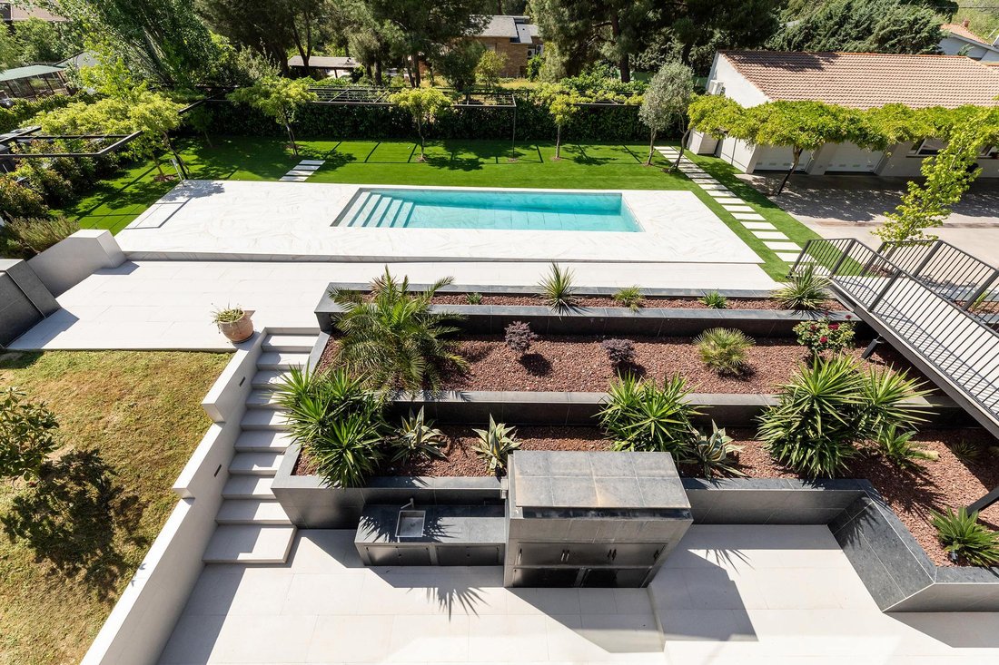 Villa in Majadahonda, Comunidad de Madrid, Spain 3 - 17809011