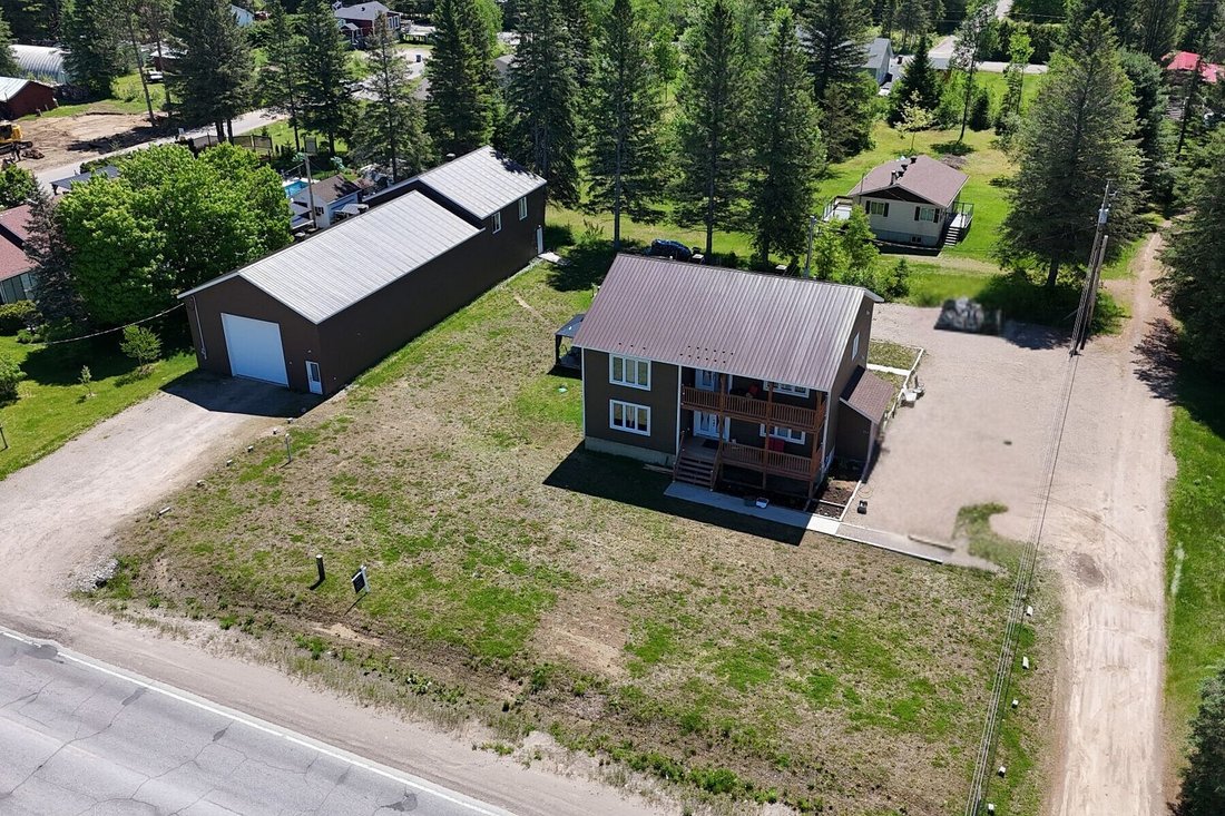 House in Saint Come, Quebec, Canada 4 - 16960671