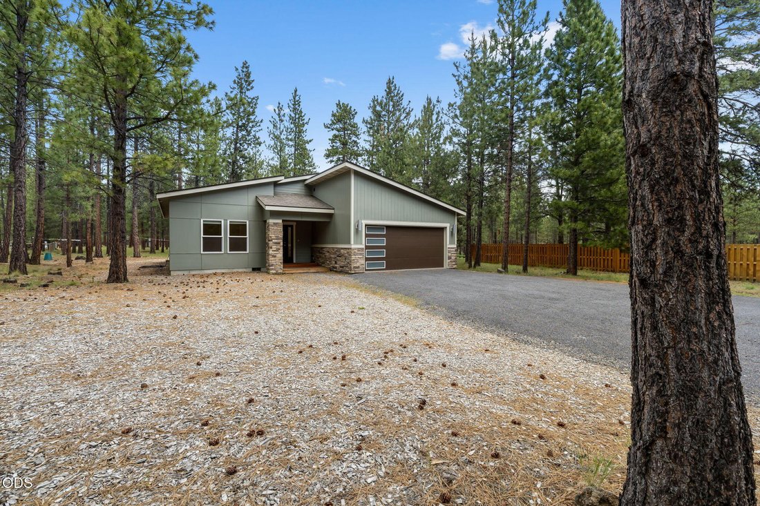 House in Sisters, Oregon, United States 5 - 18132034