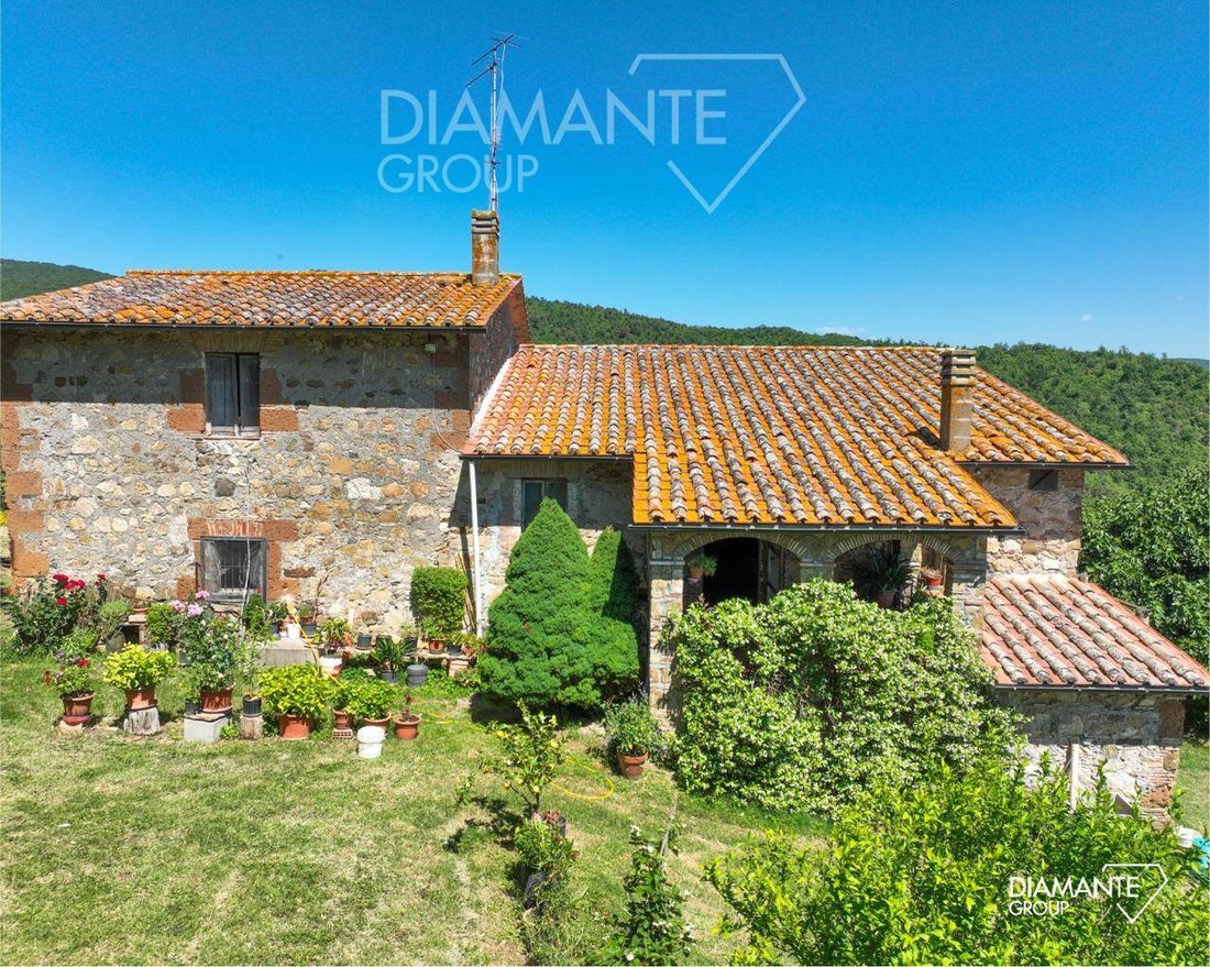 Farm Ranch in Acquapendente, Lazio, Italy 2 - 18122935