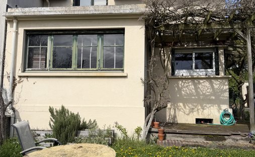 House in Gressets-Centre-Garenne-Bechevet, La Celle-Saint-Cloud, France 1