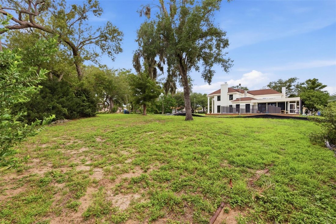 Land in St. Petersburg, Florida, United States 2 - 18133183