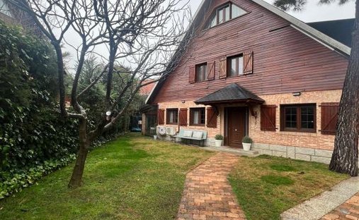 Maison à Fuente el Saz de Jarama, Communauté de Madrid, Espagne 1