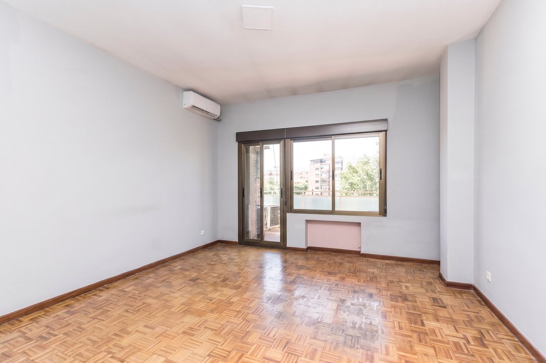 Apartment in Retiro, Madrid, Spain 2 - 18133404
