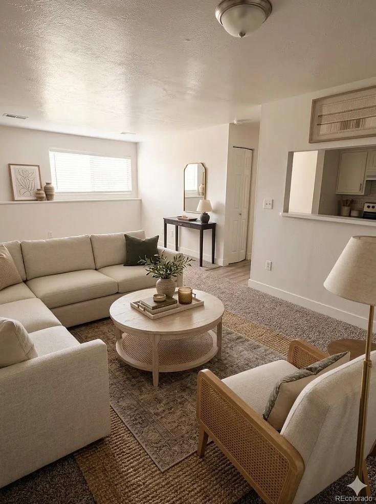 Westminster, Colorado, United States 3 - 18132174