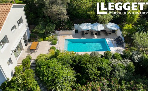 Villa in Sud, Cavalaire-sur-Mer, France 1