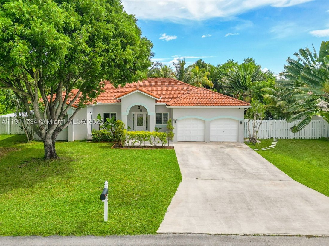 House in Miami, Florida, United States 2 - 17205882