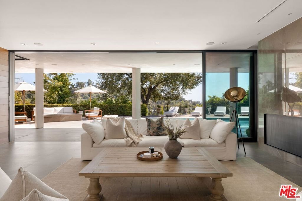 House in Beverly Hills, California, United States 4 - 18132554