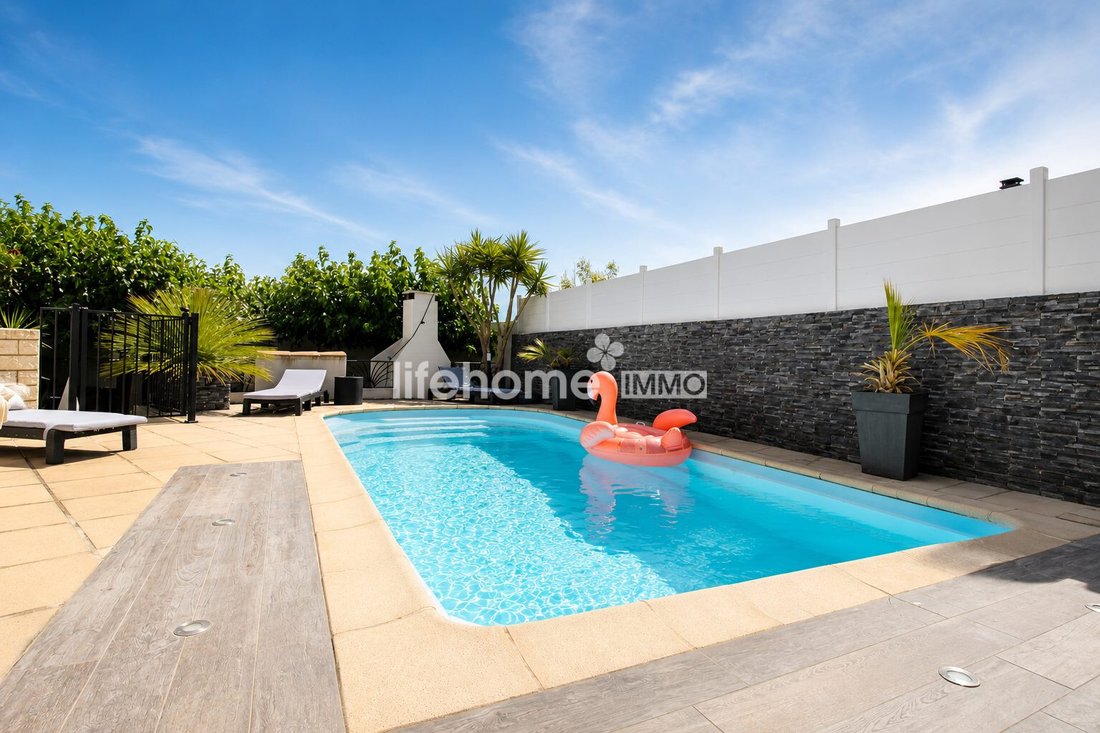 Villa in Cournonsec, Occitania, France 2 - 18138971
