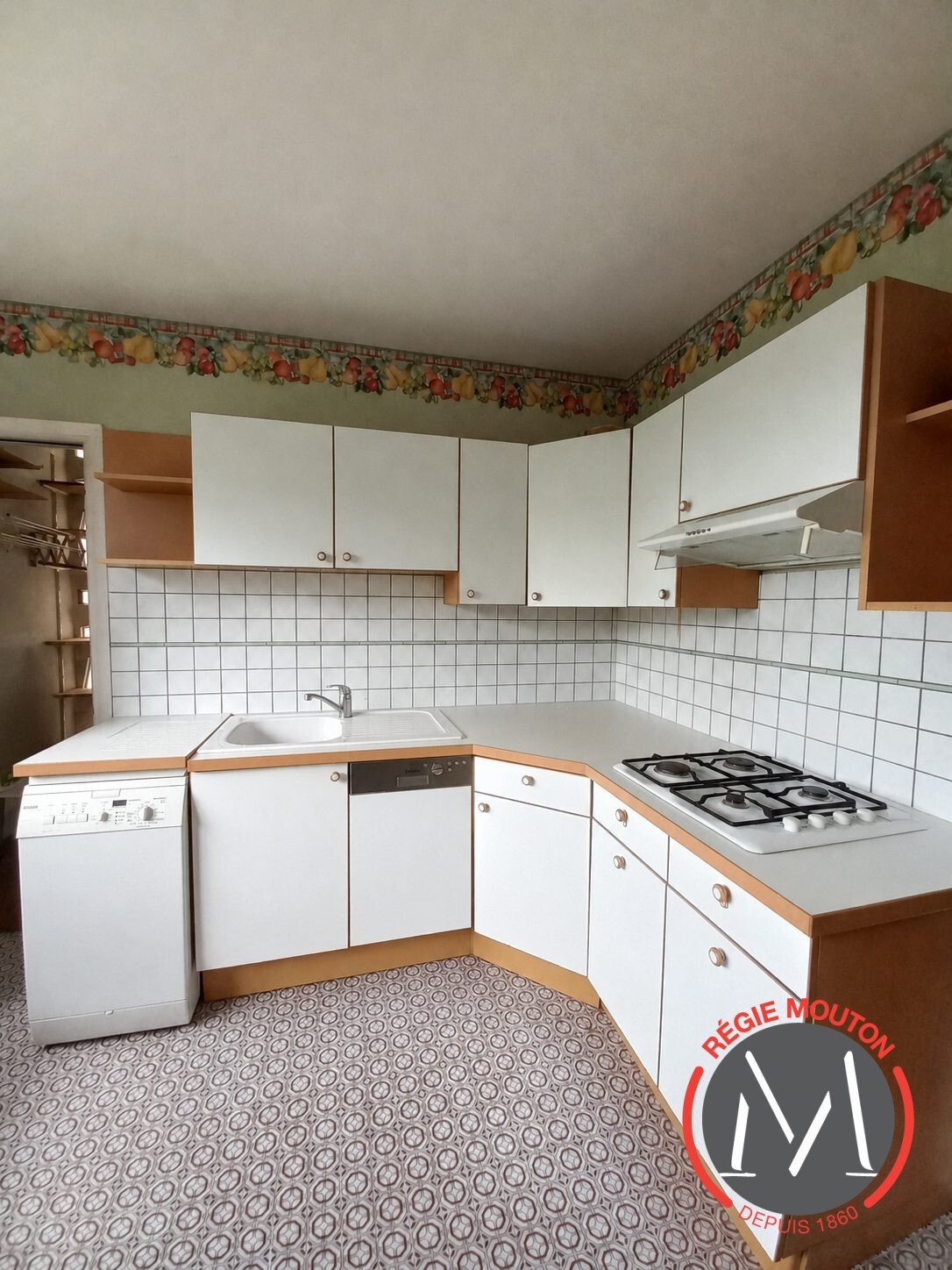 Apartment in Croix Rousse-Gros Caillou, Lyon 4e Arrondissement, Lyon 4 - 18139034