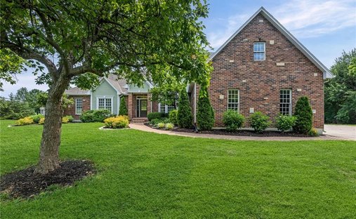 House in Lenexa, Kansas, United States 1