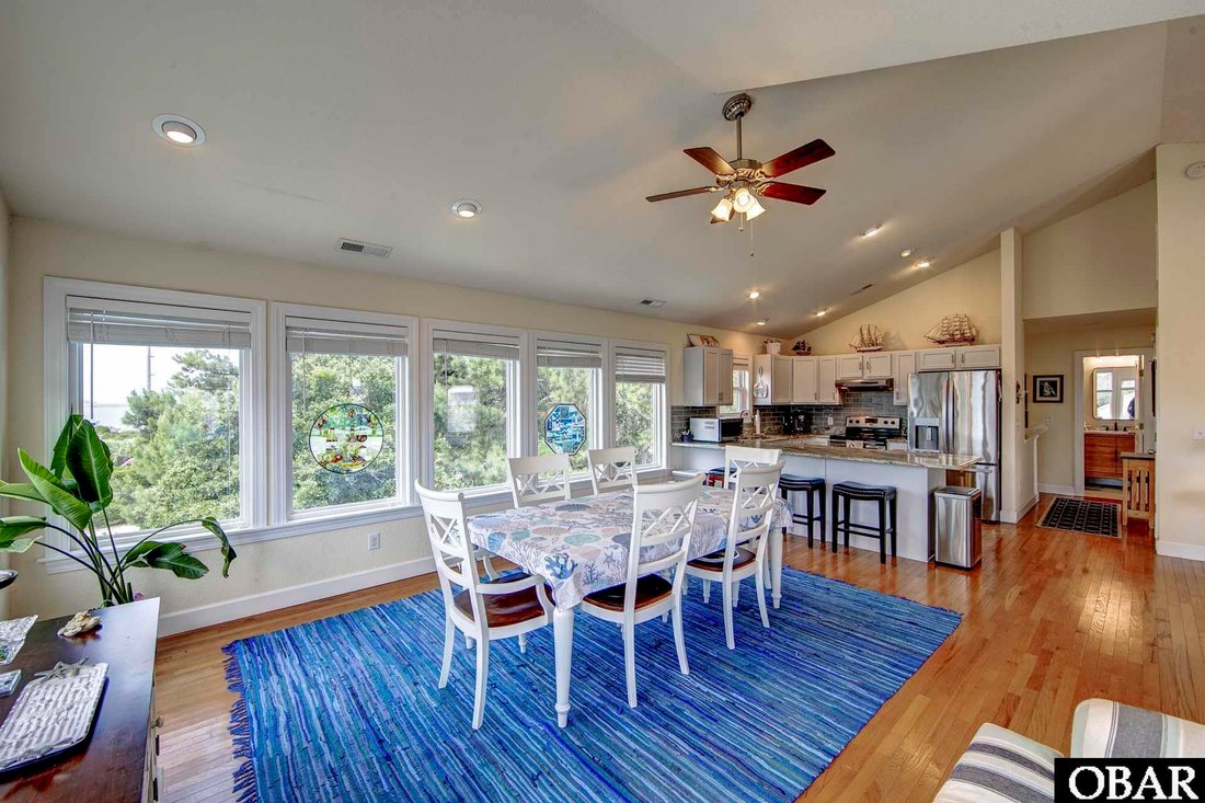 House in Kill Devil Hills, North Carolina, United States 4 - 18132025