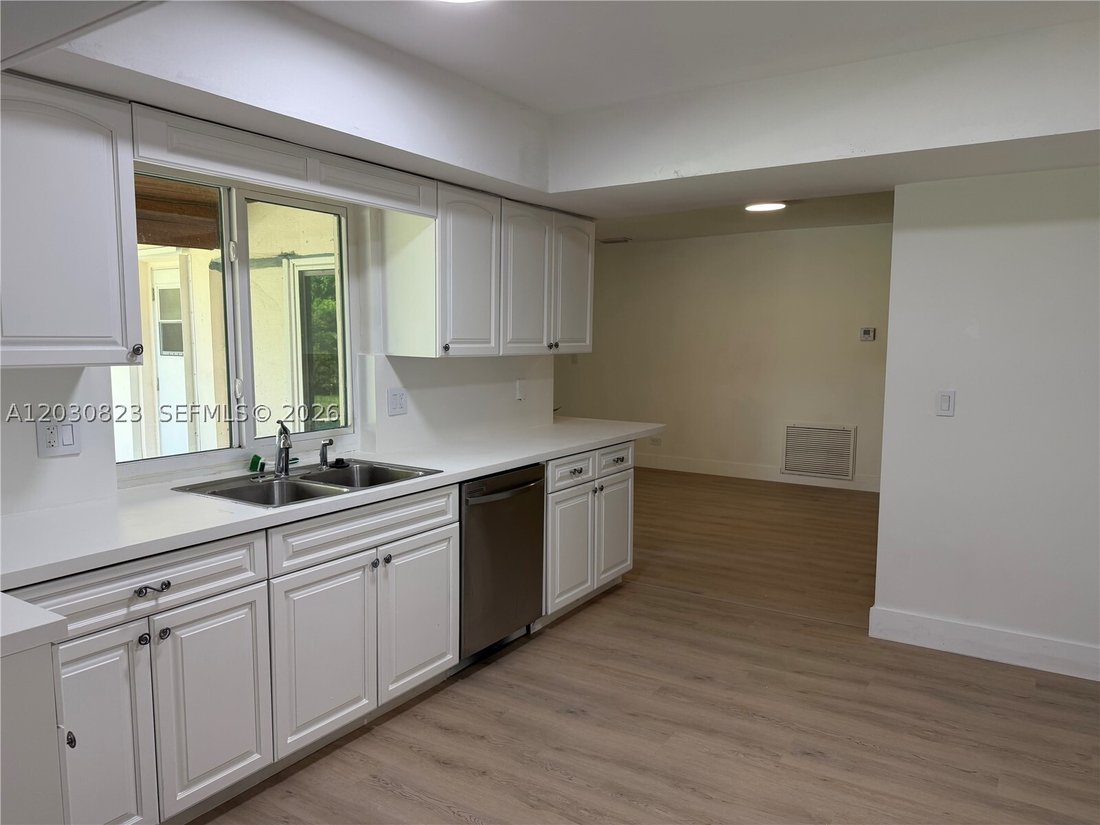 House in Plantation, Florida, United States 3 - 18132925