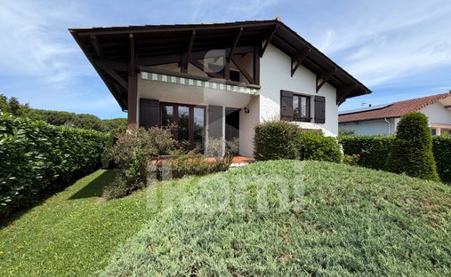 House in Cazaux, La Teste-de-Buch, France 1