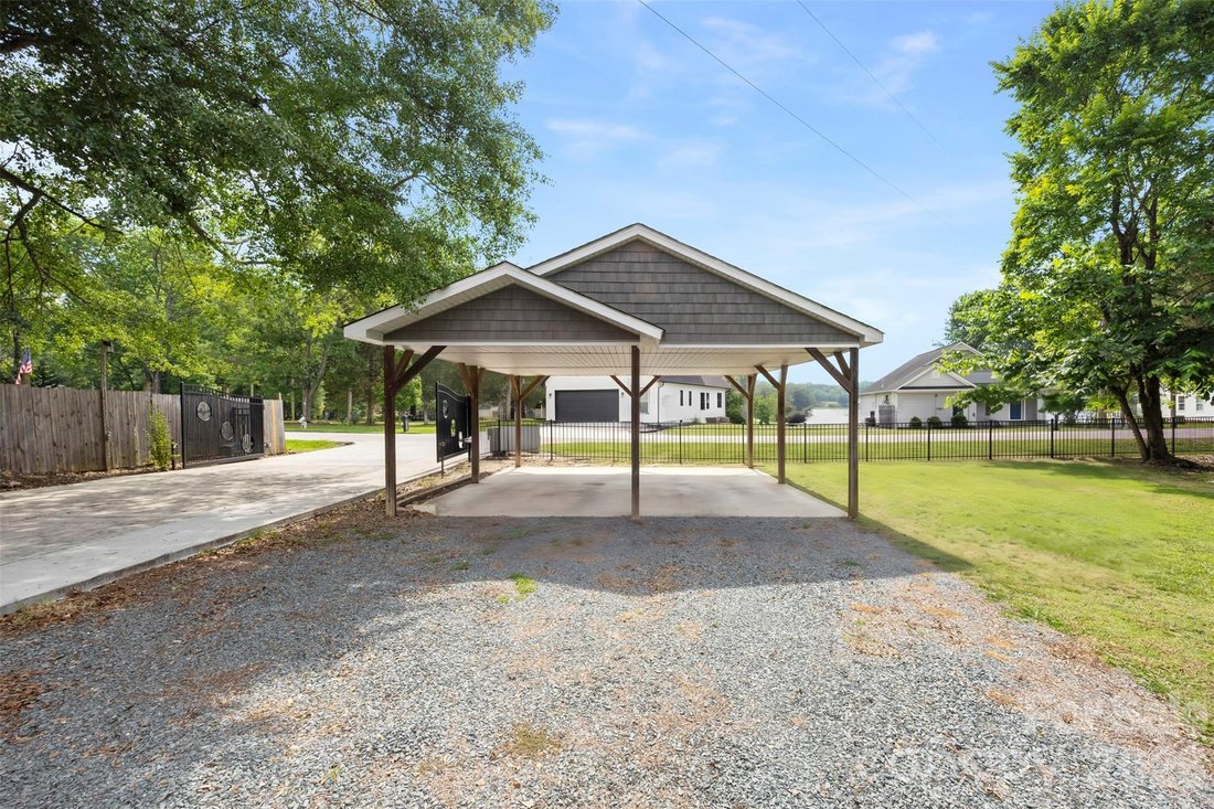 House in Lake Wylie, South Carolina, United States 5 - 18133188