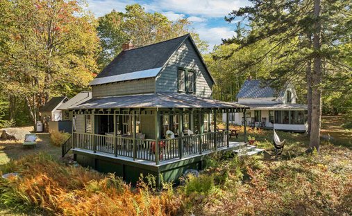 House in Ossipee, New Hampshire, United States 1