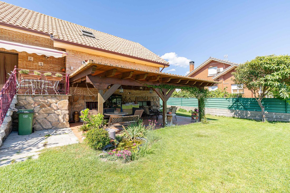 House in Guadarrama, Comunidad de Madrid, Spain 2 - 18133381