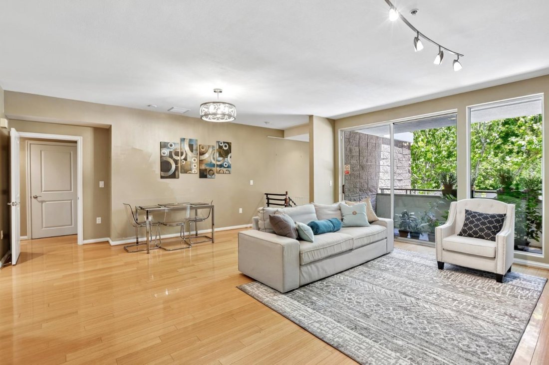 Condo in San Jose, California, United States 5 - 18132251