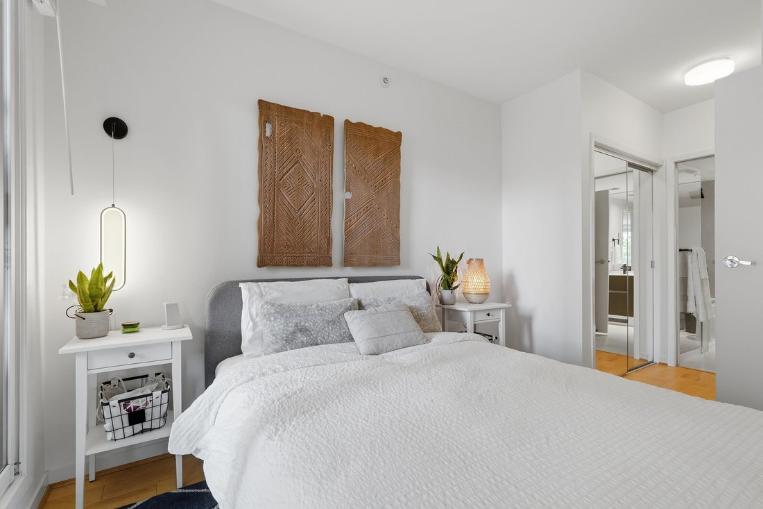 Condo in Vancouver, British Columbia, Canada 3 - 18133264