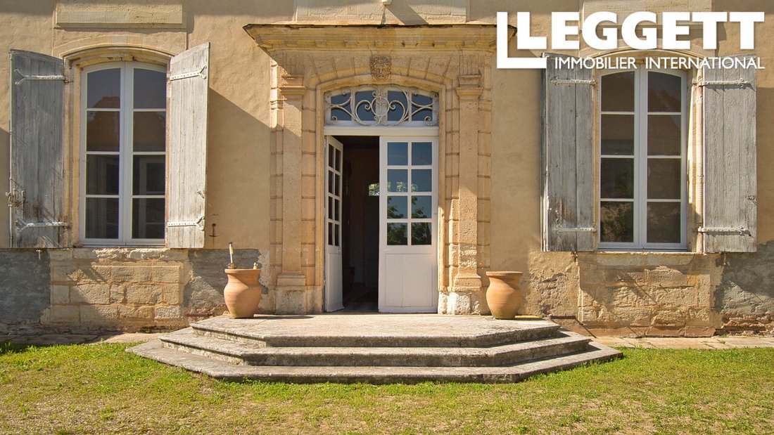 Castle in Clairac, Nouvelle-Aquitaine, France 4 - 14330014