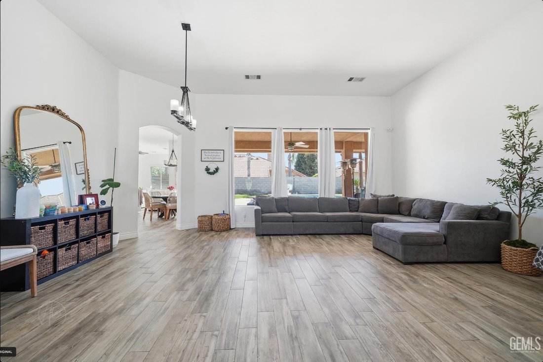House in Bakersfield, California, United States 5 - 18134125