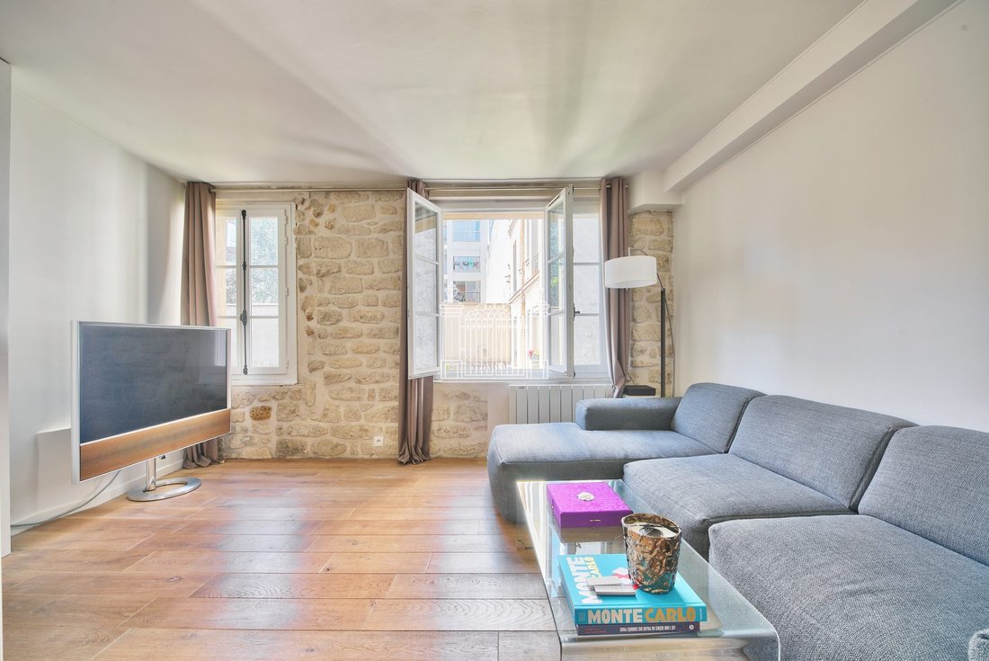 Apartment in Odéon, Paris 6e Arrondissement, Paris 4 - 17776379
