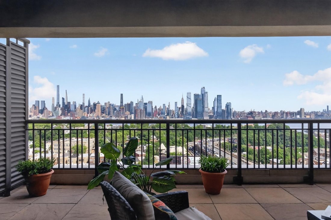 Condo in Union City, New Jersey, United States 3 - 18133096
