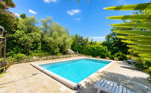 Casa en Plan de Noves, Vence, Francia 1