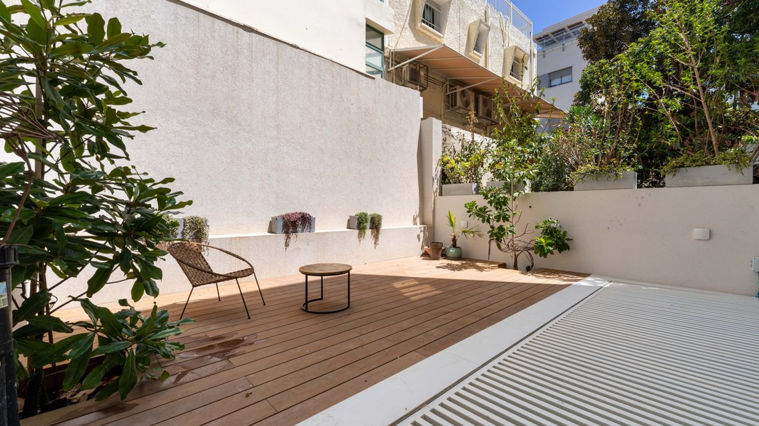 Townhouse in Tel Aviv-Yafo, Tel Aviv District, Israel 2 - 18140723