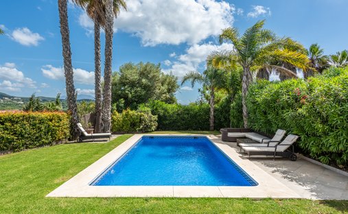 Villa in Sotogrande, San Roque, Andalusia 1