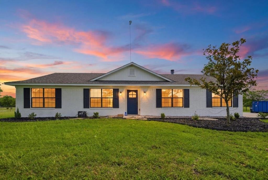 House in Lorena, Texas, United States 1 - 18141588