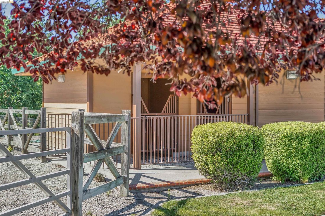 House in Danville, California, United States 5 - 18140728