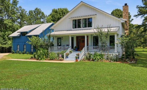 House in Madison, Mississippi, United States 1