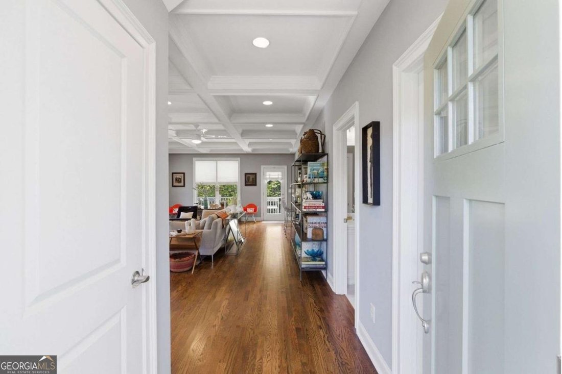 House in East Point, Georgia, United States 5 - 18141383