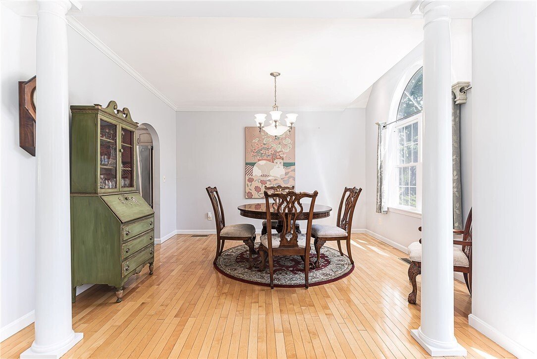 House in Westerly, Rhode Island, United States 4 - 18098878