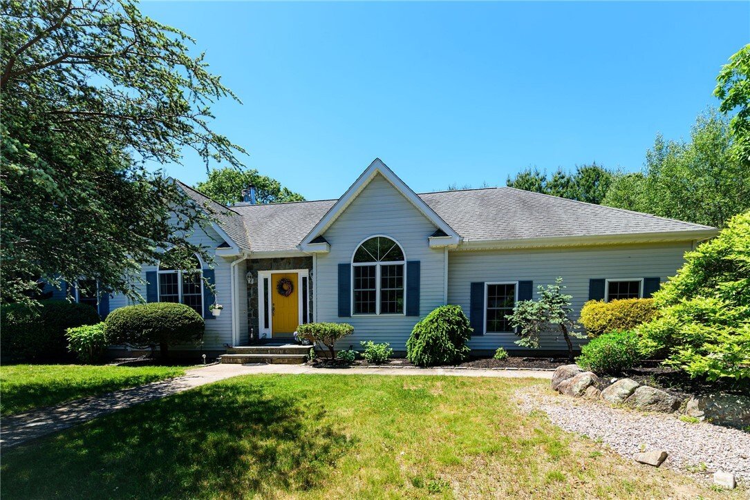 House in Westerly, Rhode Island, United States 1 - 18098878