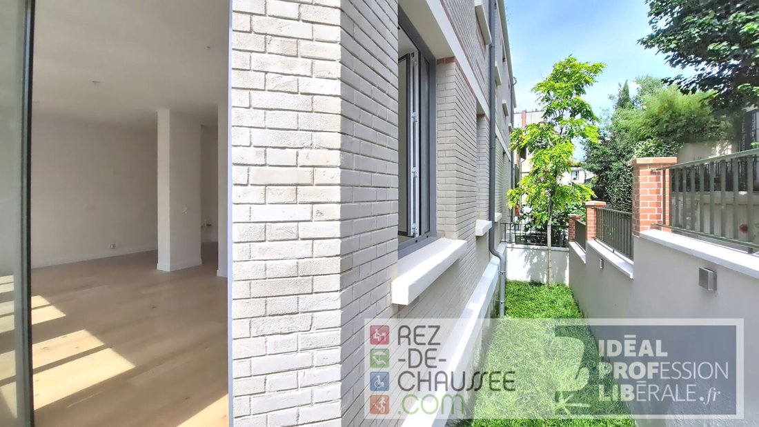 Apartment in La Fourche-Guy Môquet, Paris 17e Arrondissement, Paris 3 - 18142014