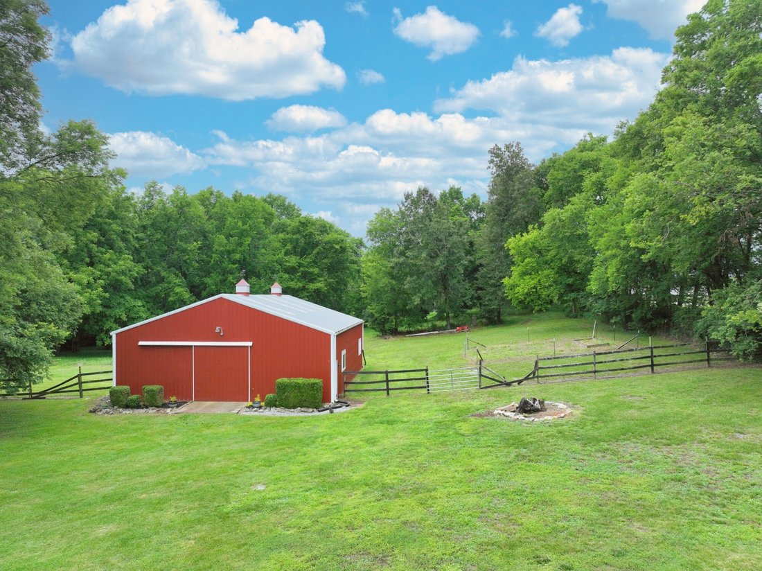 House in Castalian Springs, Tennessee, United States 5 - 18140945