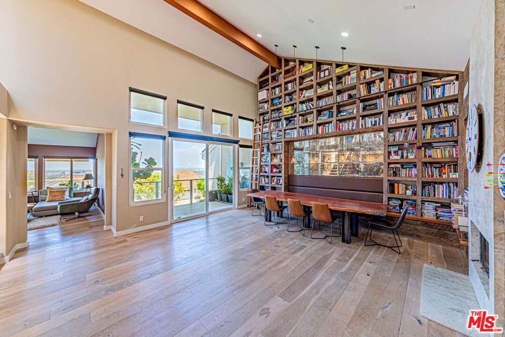 Condo in Irvine, California, United States 2 - 18140834