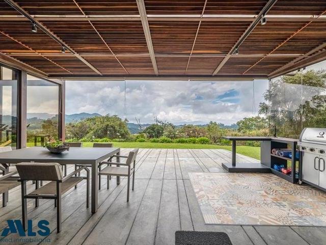 House in Medellín, Antioquia, Colombia 5 - 18141798