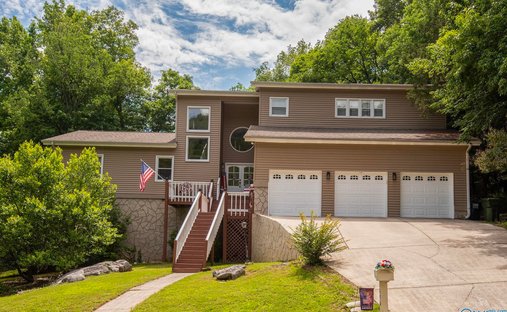 House in Redstone Arsenal, Alabama, United States 1