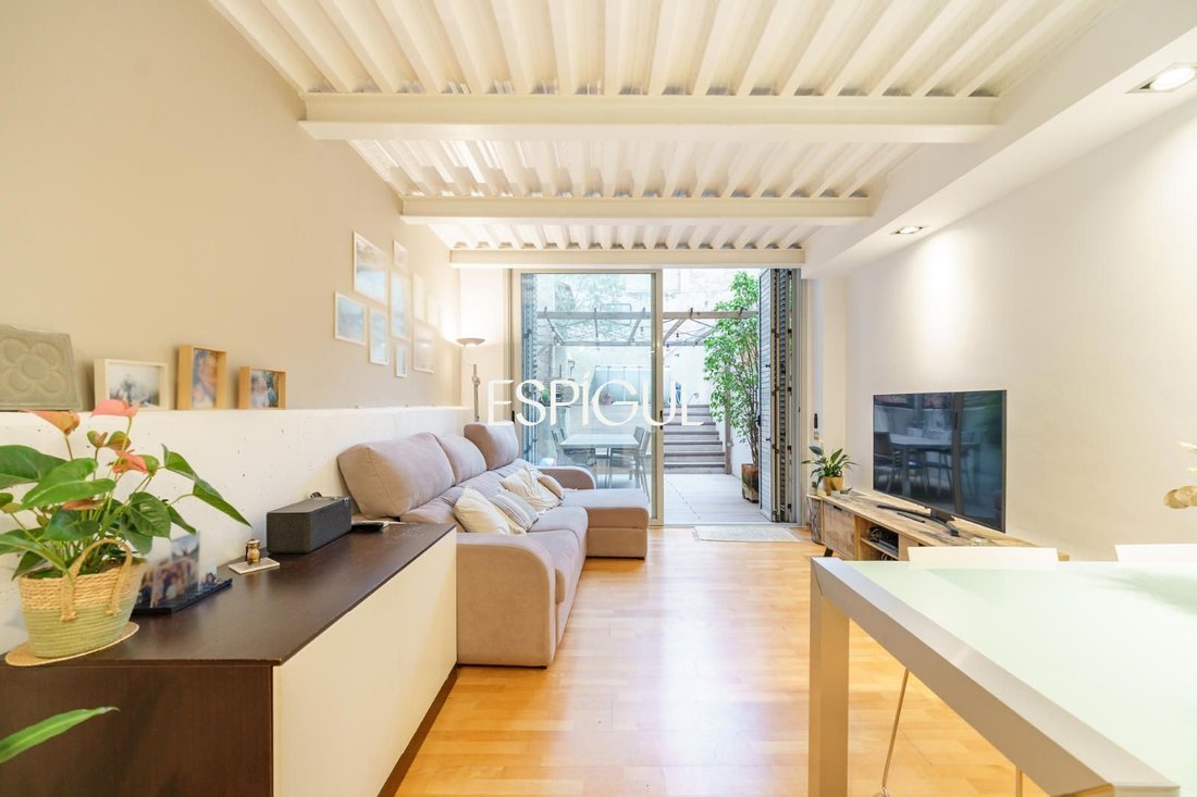 Villa in Sants-Montjuic, Barcelona, Spain 2 - 18140720
